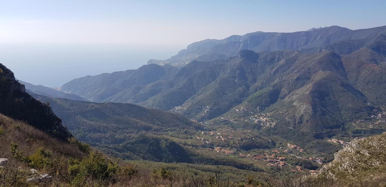 Apicella Casa Vacanze Villa Tramonti Luaran gambar