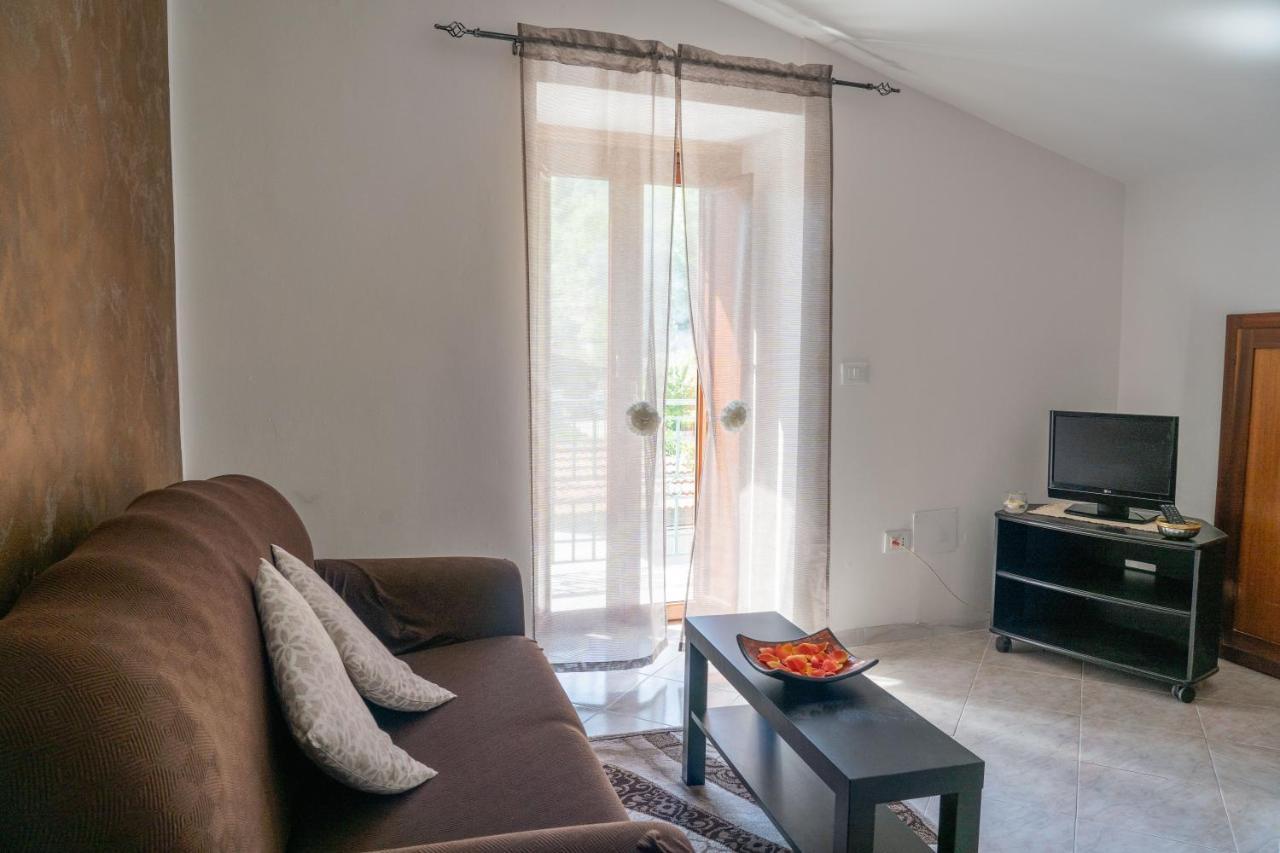 Apicella Casa Vacanze Villa Tramonti Luaran gambar